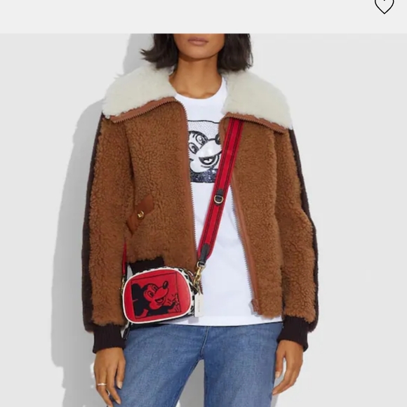 BNWT Disney Mickey Mouse X Keith Haring Badge Camera Crossbody - Picture 3 of 11